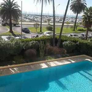 Front De Avec Piscine , Menton France